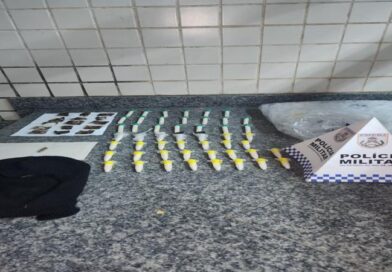 Materiais são apreendidos pela PM durante buscas em Itaperuna
