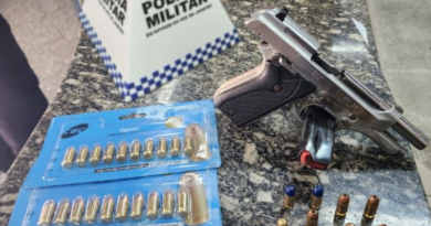 PM apreende pistola municiada em Pádua