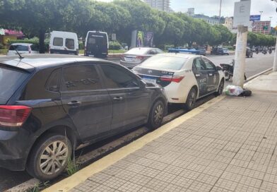 Carro irregular é apreendido pela Polícia Rodoviária Federal em Itaperuna