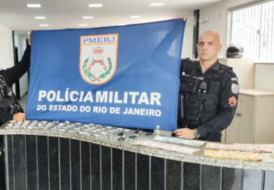 Adolescente é apreendido com drogas prontas para venda em Itaperuna
