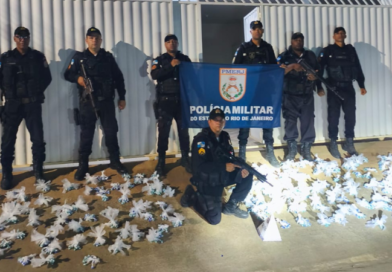 PM apreende mais de sete mil pinos de cocaína em Cardoso Moreira