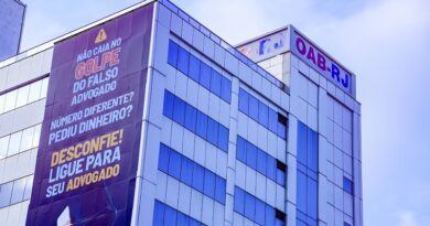 Com outdoor de 15 metros, OAB-RJ reforça campanha contra o golpe do falso advogado