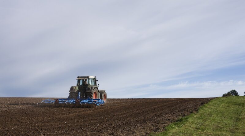 Governo do Rio prorroga até 2027 redução de ICMS sobre insumos agropecuários